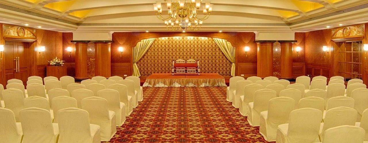 ראג'קוט The Imperial Palace מראה חיצוני תמונה